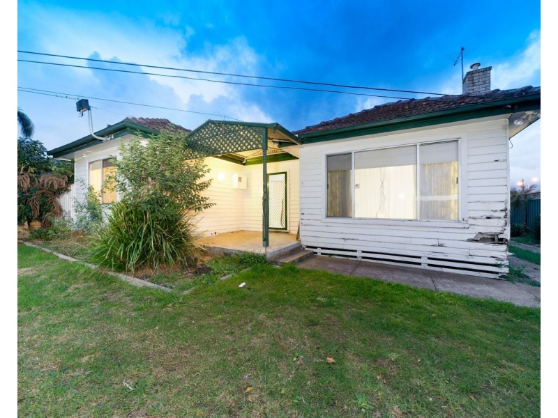 15 Jeffers Street, Noble Park VIC 3174