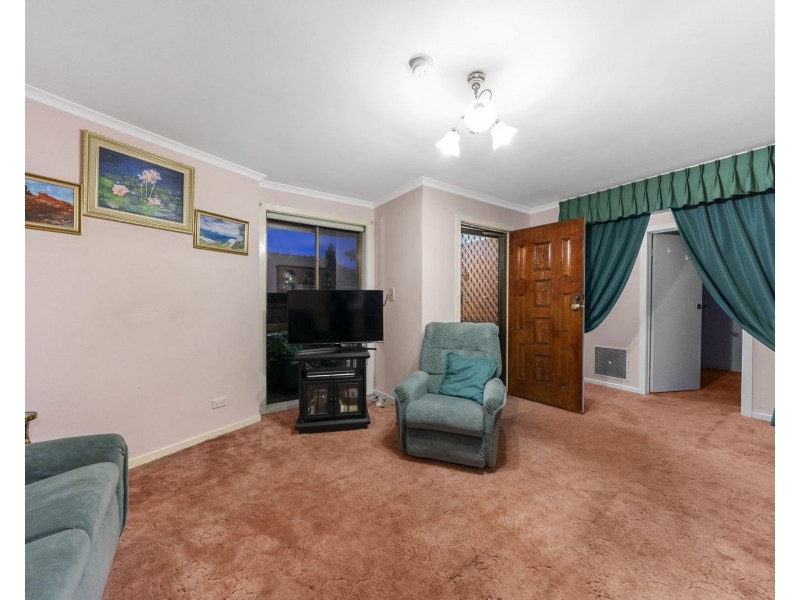 2/49 Leonard Avenue, Noble Park VIC 3174