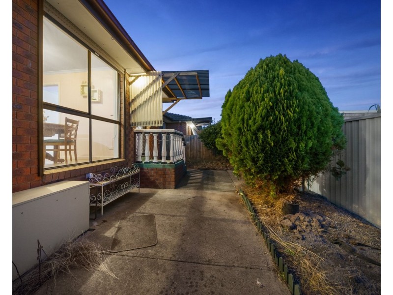 2/49 Leonard Avenue, Noble Park VIC 3174