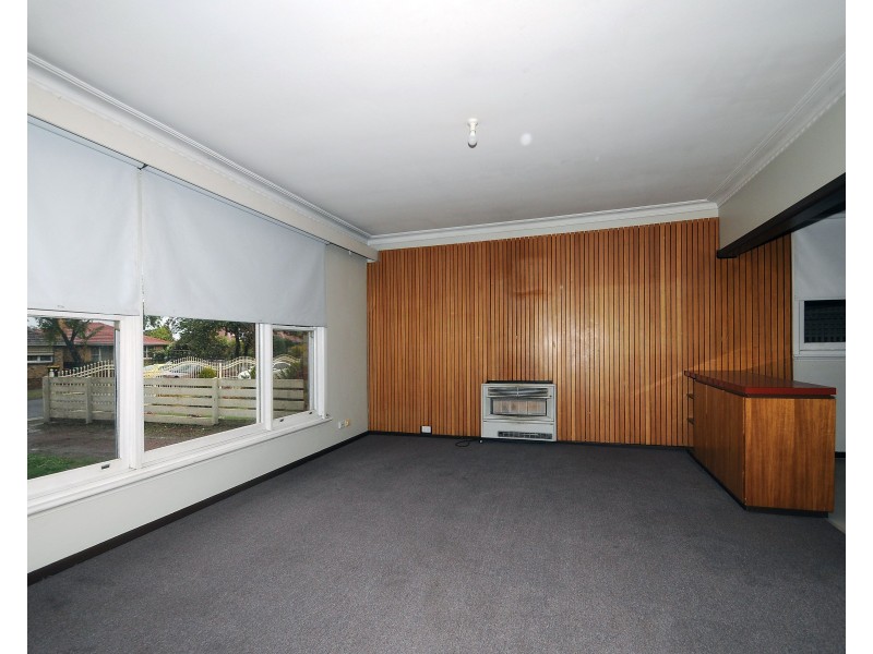 9 Broadoak Street, Noble Park VIC 3174