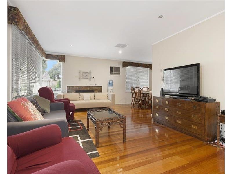 32 Mangana Drive, Mulgrave VIC 3170