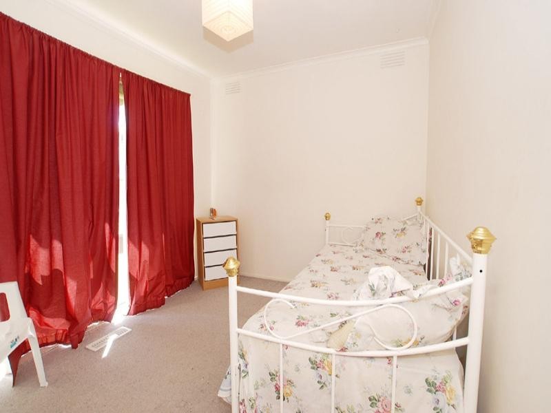 28 Coolavin Road, Noble Park North VIC 3174