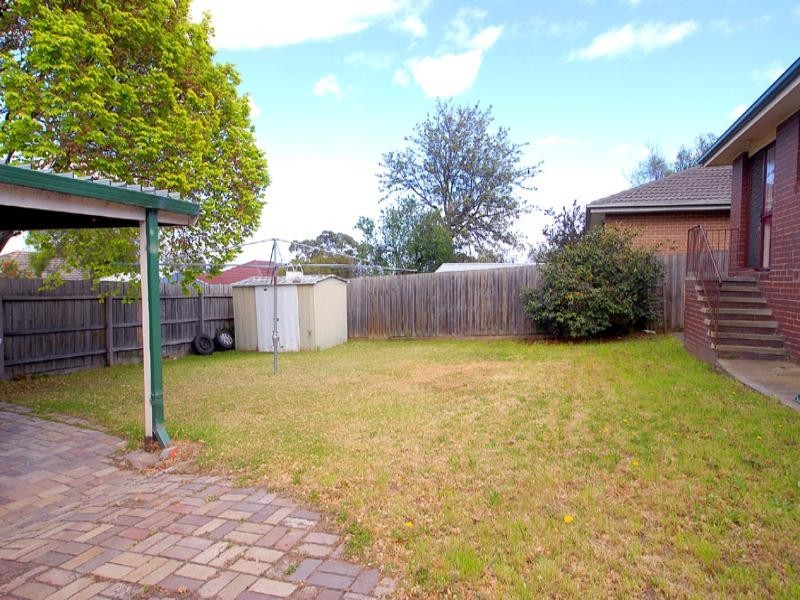 28 Coolavin Road, Noble Park North VIC 3174