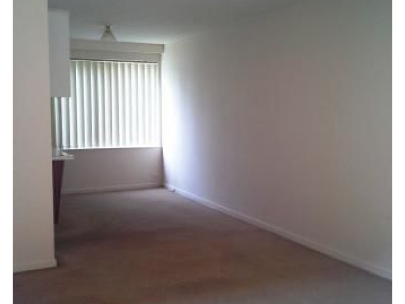 7/9-11 Weller Street, Dandenong VIC 3175
