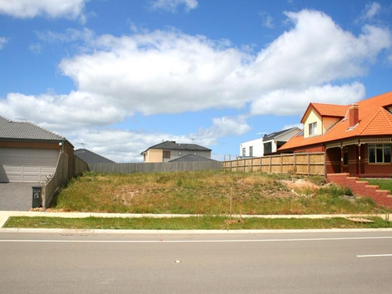 109 Whistler Drive, Berwick VIC 3806