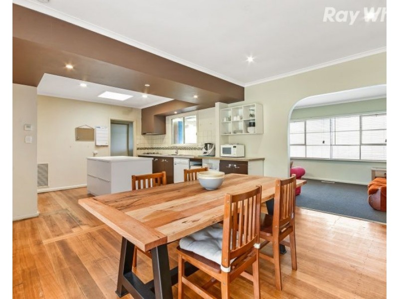 72 Kelvinside Road, Noble Park VIC 3174