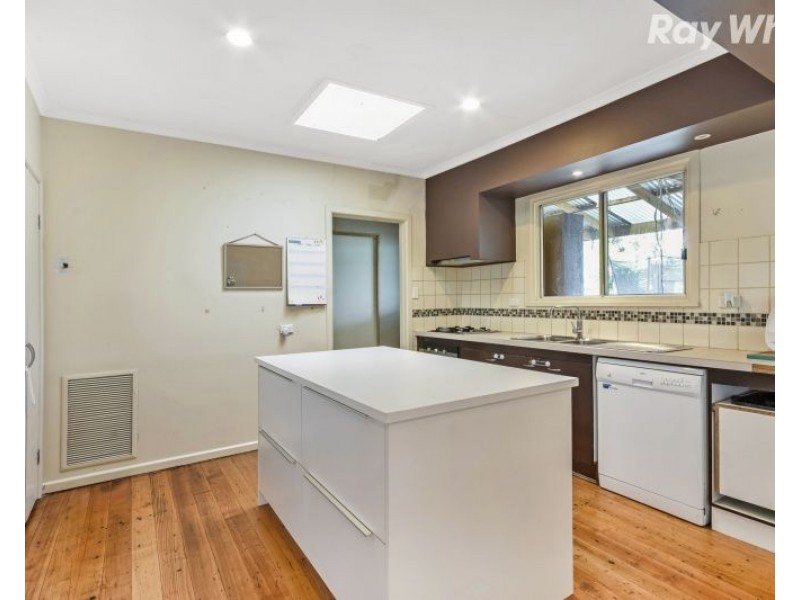 72 Kelvinside Road, Noble Park VIC 3174