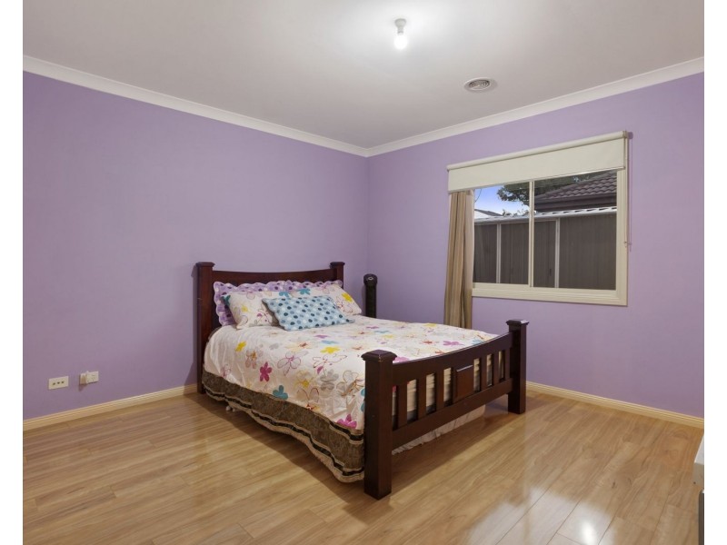 4 Obec Mews, Dandenong VIC 3175