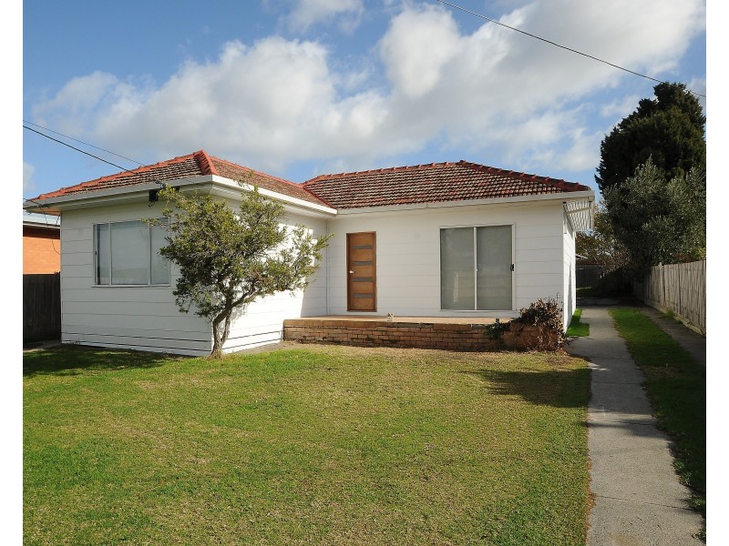 14 Lesley Grove, Noble Park VIC 3174