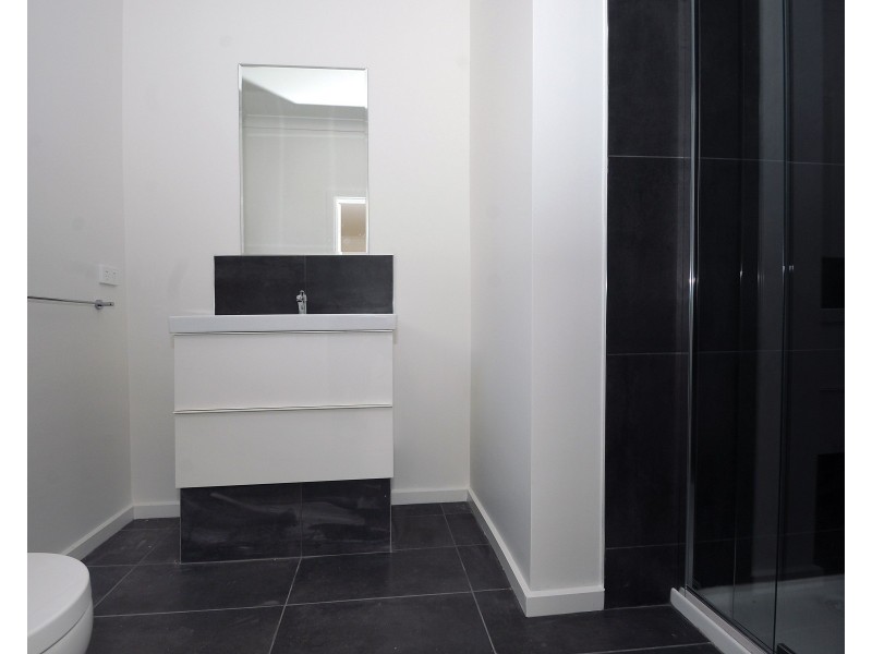 14 Lesley Grove, Noble Park VIC 3174