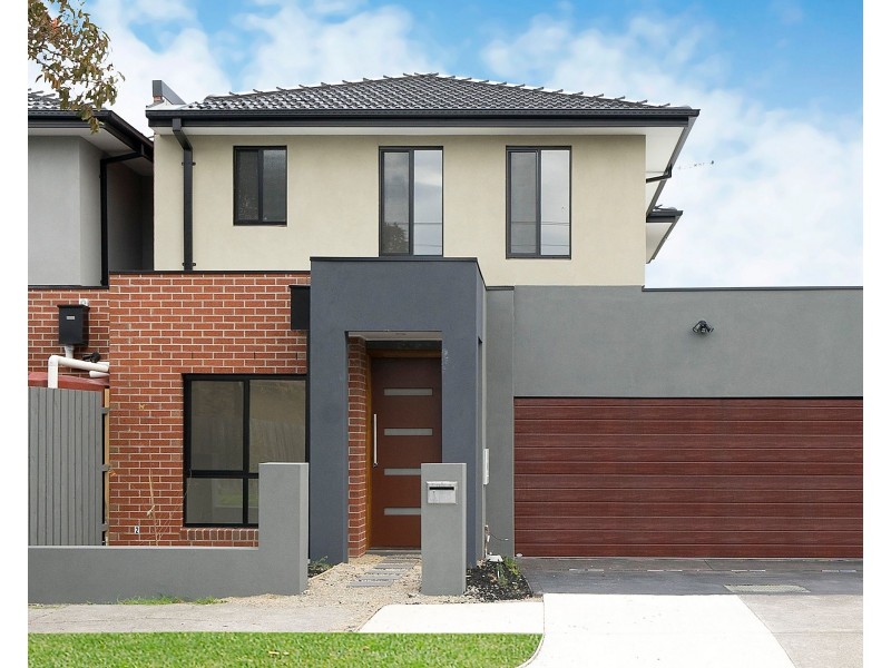 18 Cooper Street, Springvale South VIC 3172