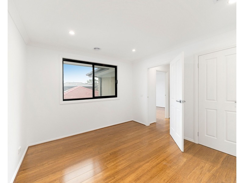 18 Cooper Street, Springvale South VIC 3172