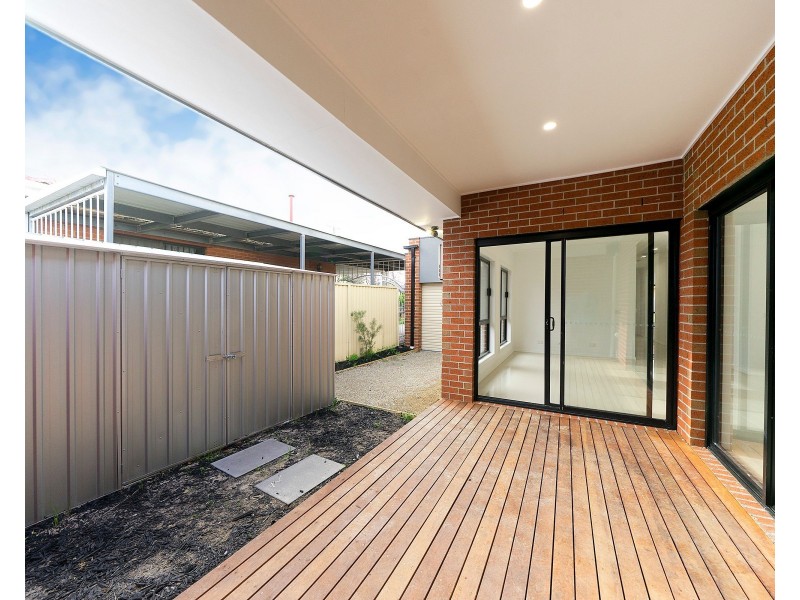 18 Cooper Street, Springvale South VIC 3172