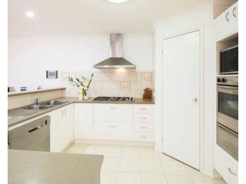 12 Bindi Close, Springvale South VIC 3172