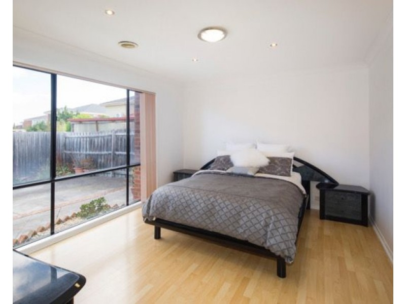 12 Bindi Close, Springvale South VIC 3172