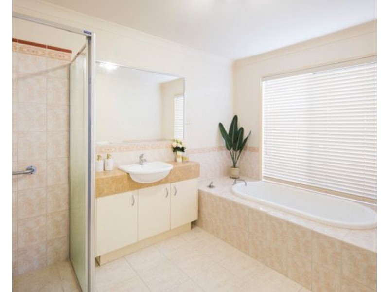 12 Bindi Close, Springvale South VIC 3172