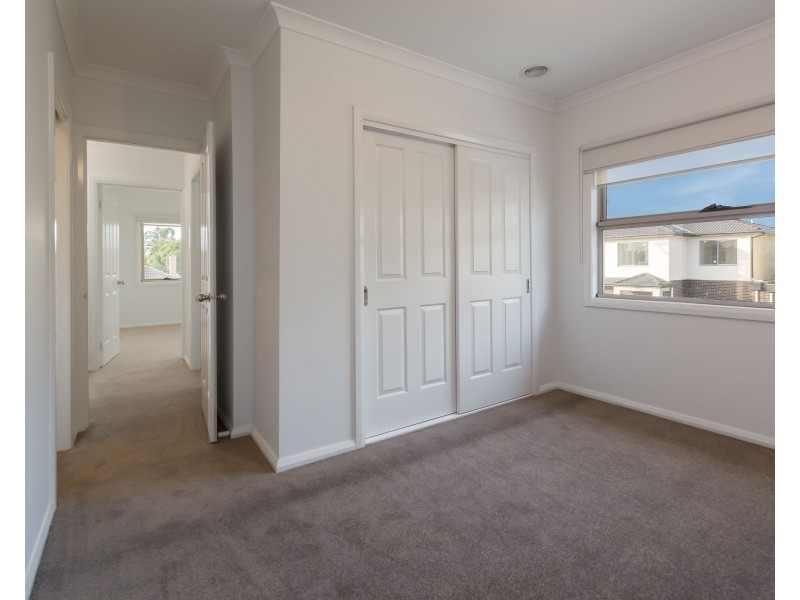 30 Kleine Street, Noble Park VIC 3174