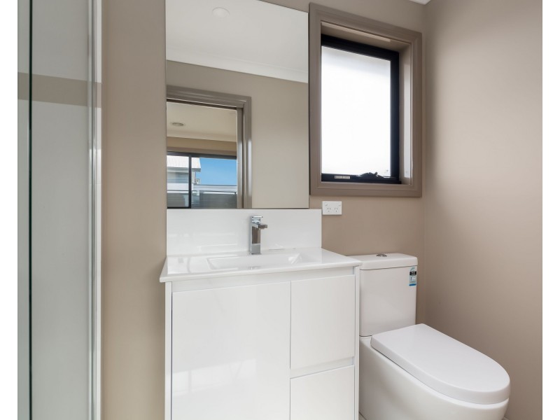 Units 1-6/21 Stuart Street, Noble Park VIC 3174