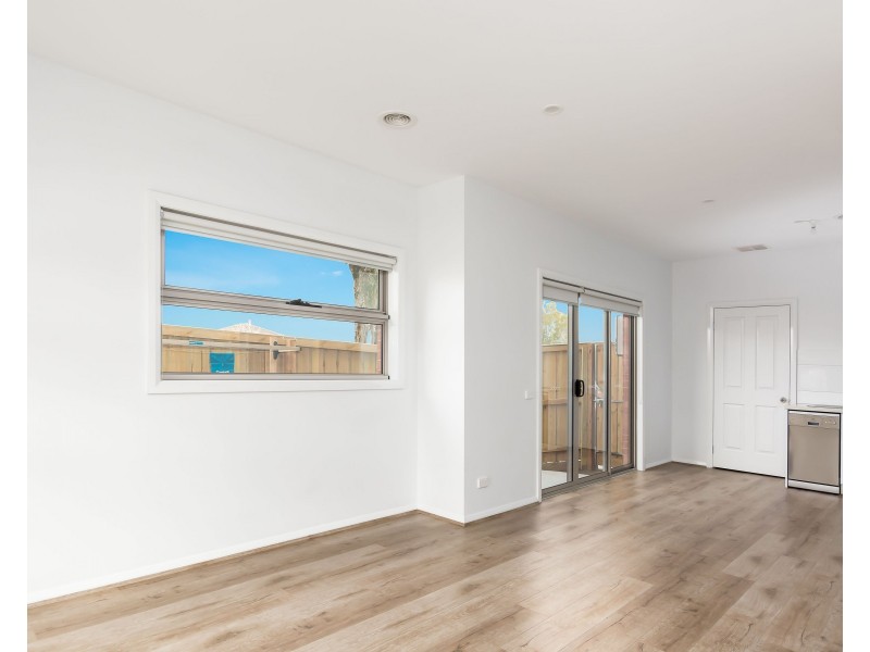 1/62 Leonard Avenue, Noble Park VIC 3174
