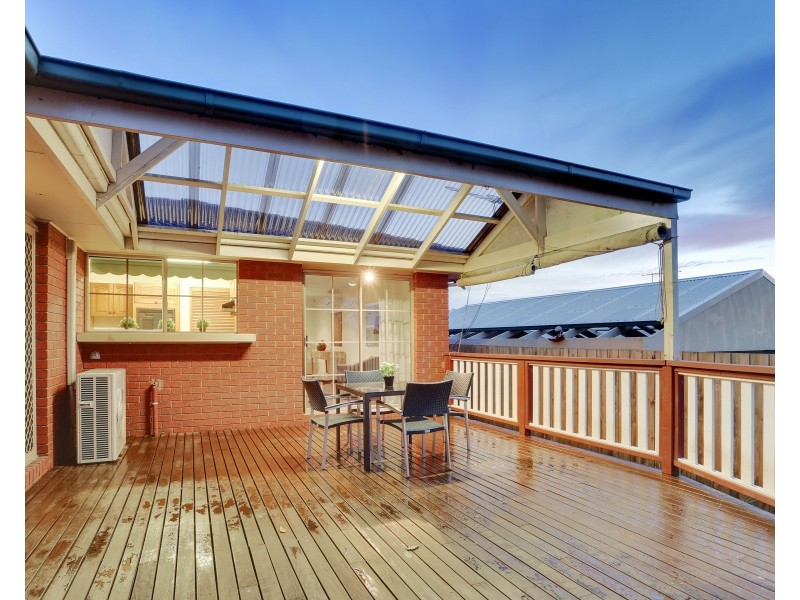 20 Lodge Crescent, Berwick VIC 3806