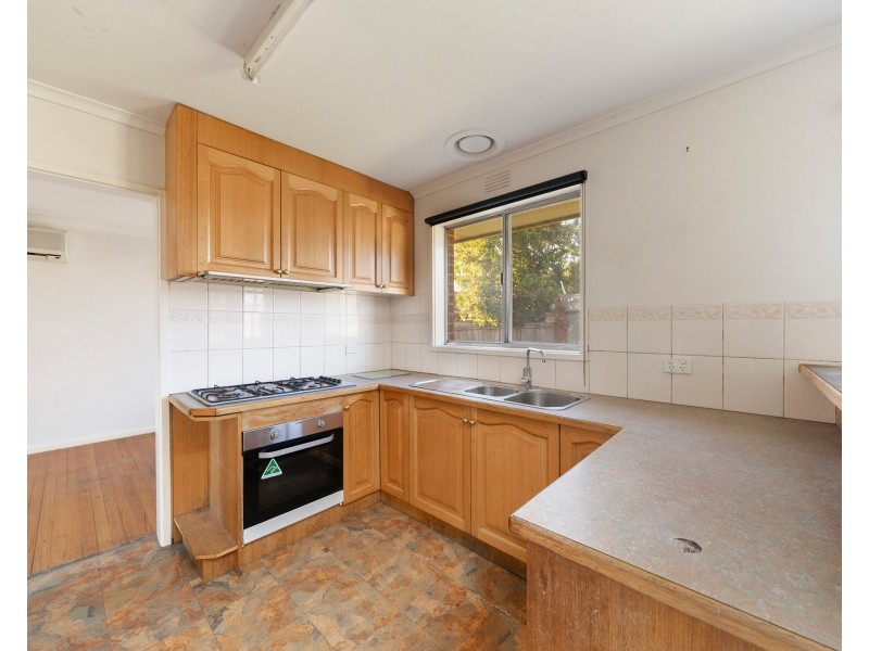 16 Dianne Court, Springvale South VIC 3172