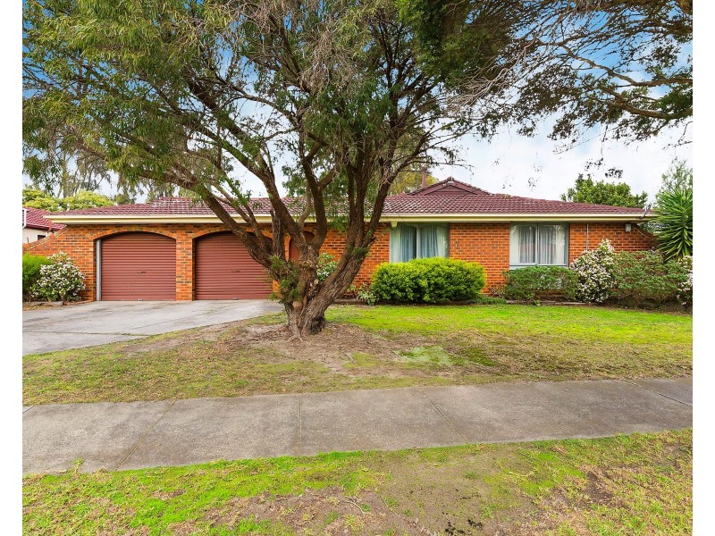 32 Beauvorno Avenue, Keysborough VIC 3173