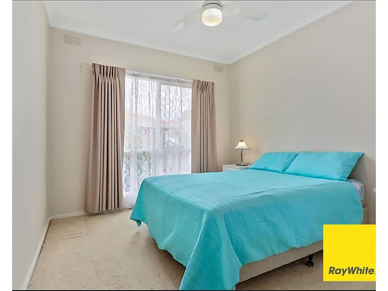 7 Dangerfield Drive, Springvale South VIC 3172