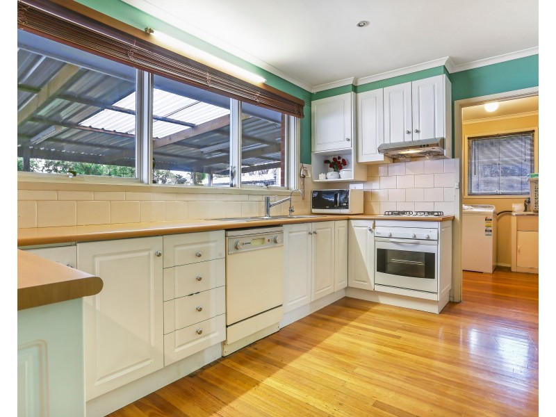 4 Hales Court, Keysborough VIC 3173