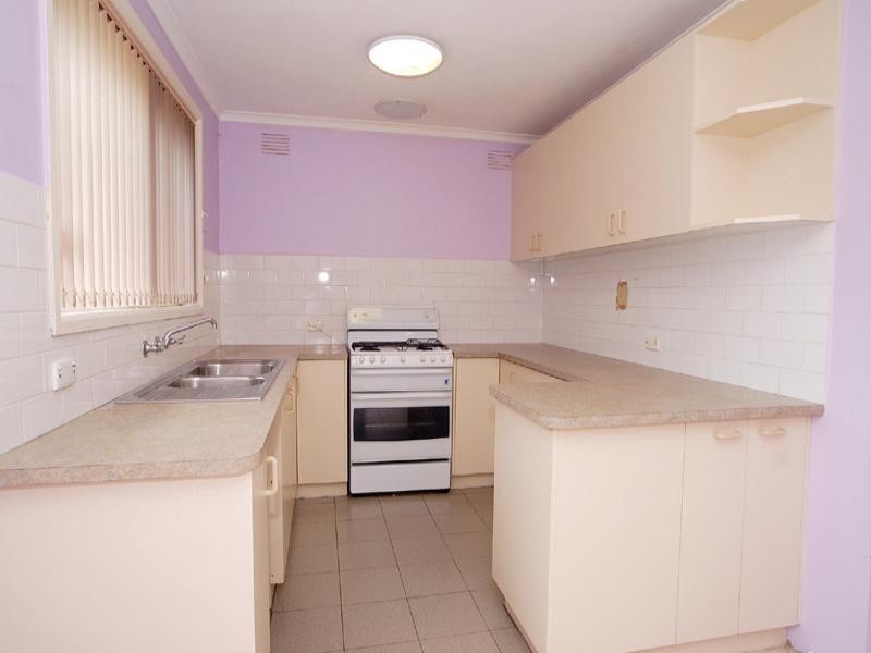 11 Allawah Close, Keysborough VIC 3173