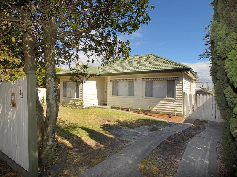 42 Prior Road, Noble Park VIC 3174