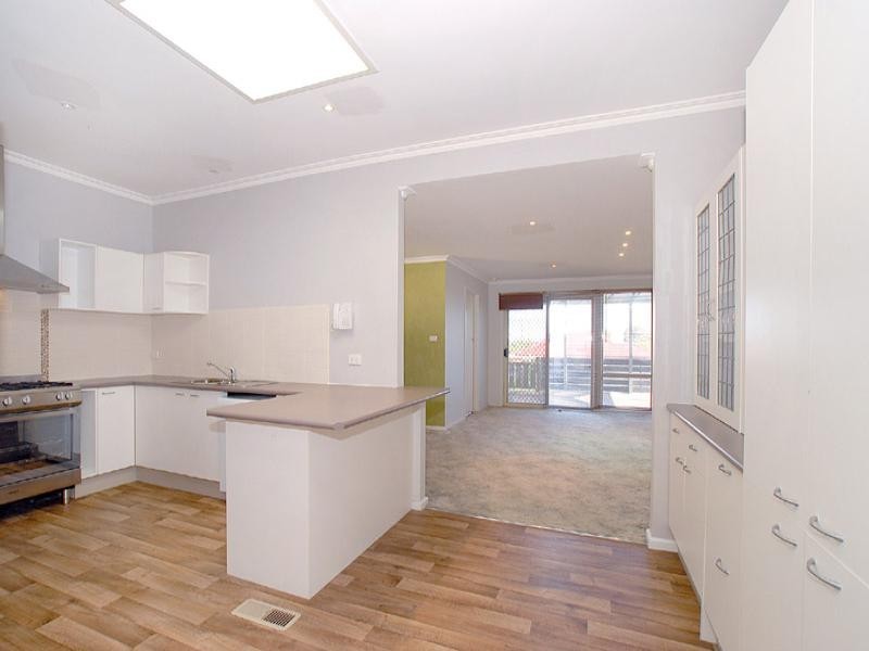 42 Prior Road, Noble Park VIC 3174