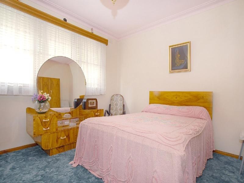 13 Broadoak Street, Noble Park VIC 3174