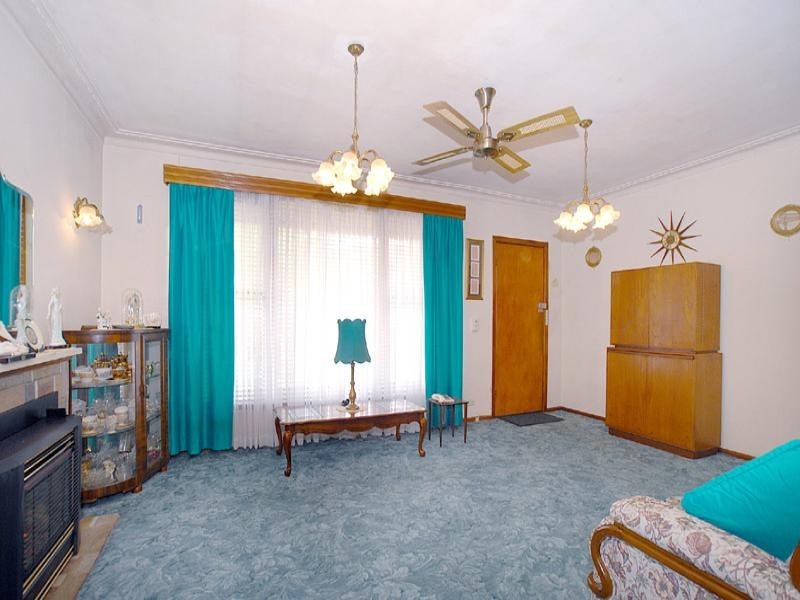 13 Broadoak Street, Noble Park VIC 3174