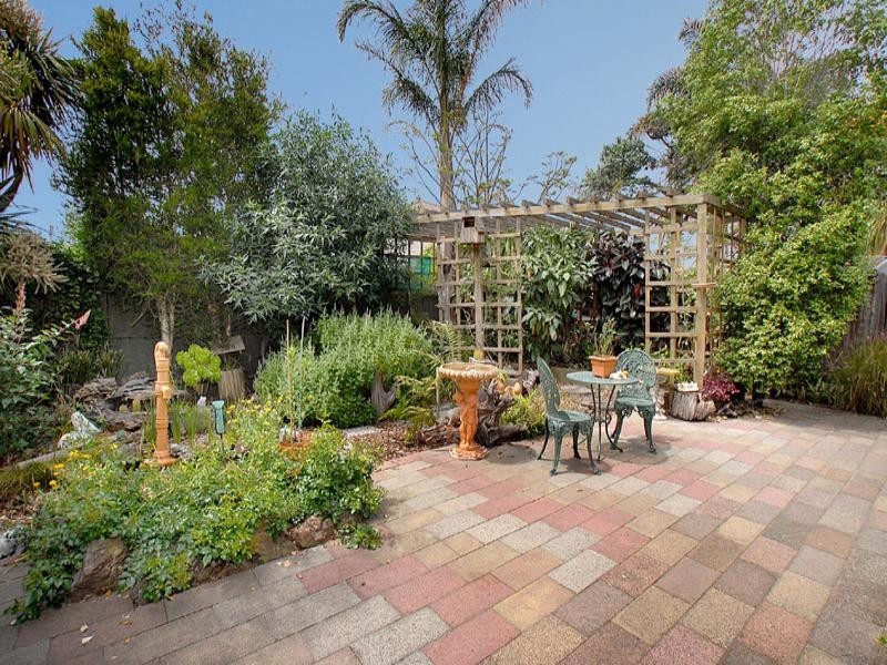 23 Alderney Road, Springvale South VIC 3172