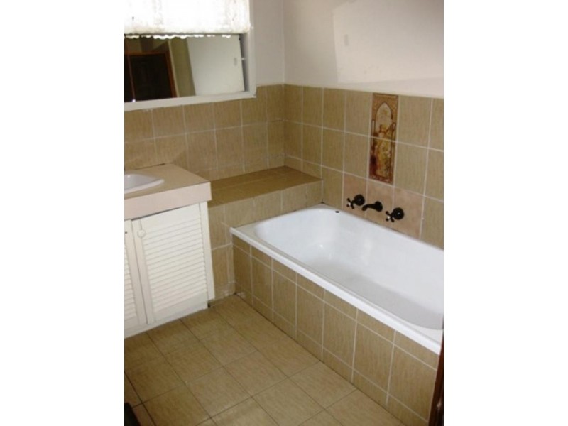 3 Whitehaven Crescent, Noble Park North VIC 3174