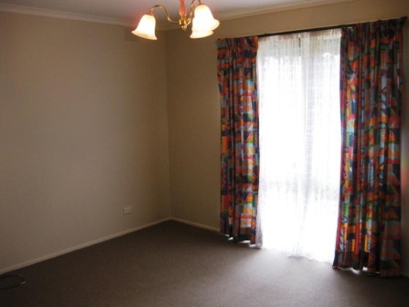 3 Whitehaven Crescent, Noble Park North VIC 3174