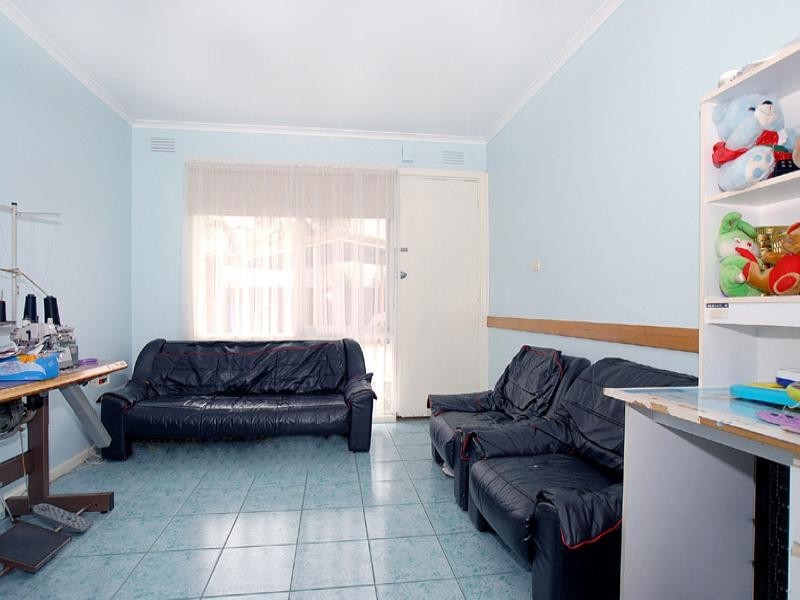 2/40 Victoria Avenue, Springvale VIC 3171