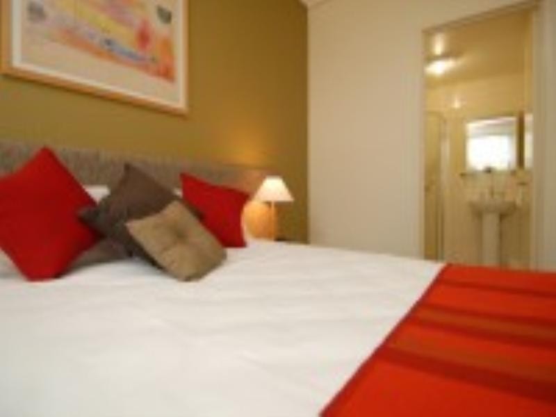 27/2 Don Bosco Drive, Narre Warren VIC 3805