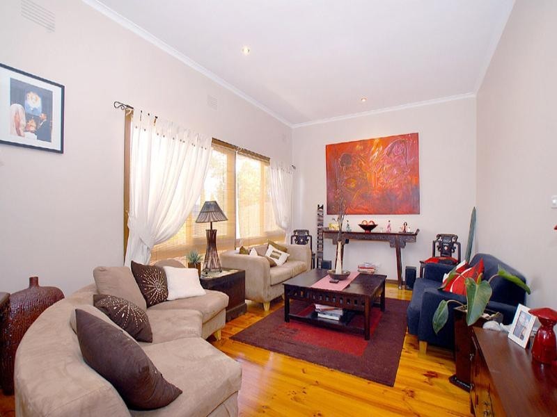 34 Burchall Grove, Dandenong North VIC 3175