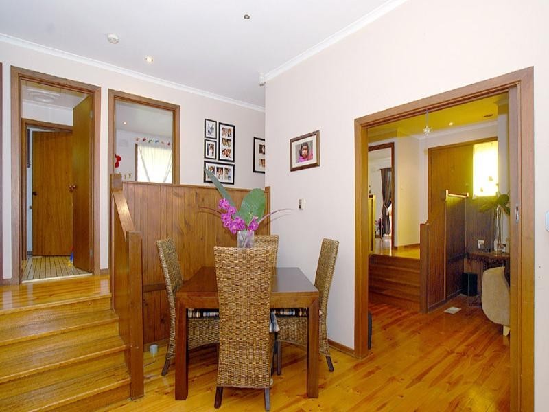 34 Burchall Grove, Dandenong North VIC 3175