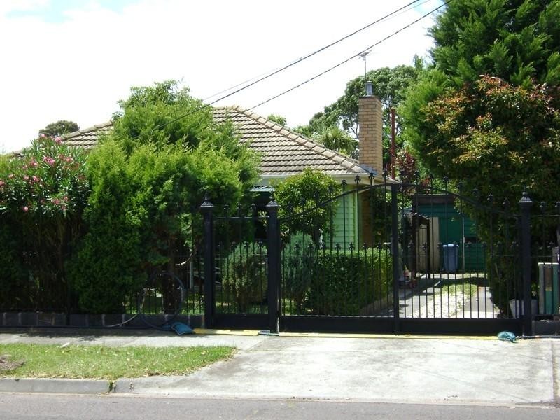 17 Wales Street, Springvale VIC 3171