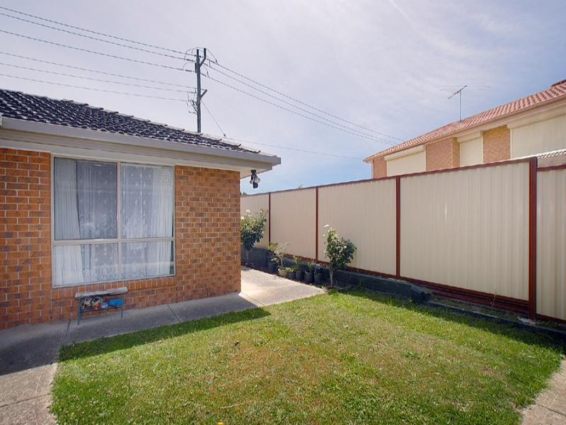 10 Dilley Close, Noble Park North VIC 3174