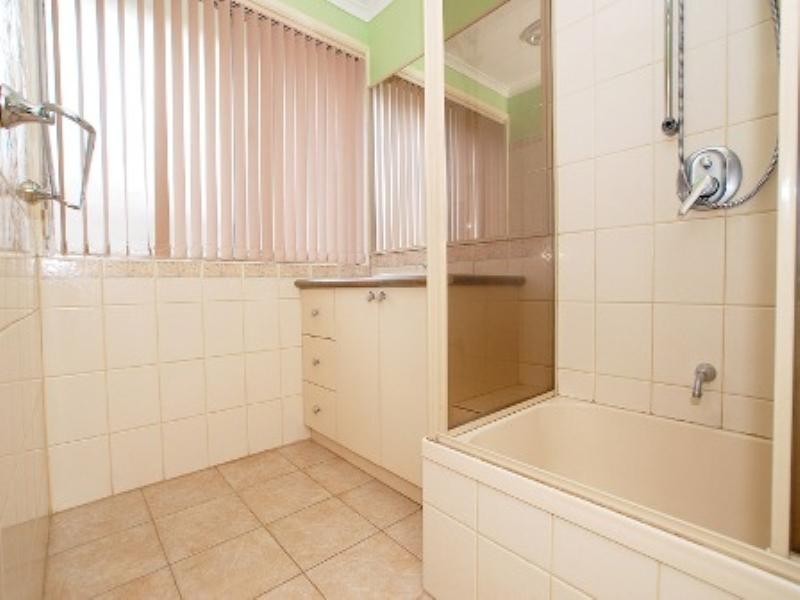 11 Allawah Close, Keysborough VIC 3173