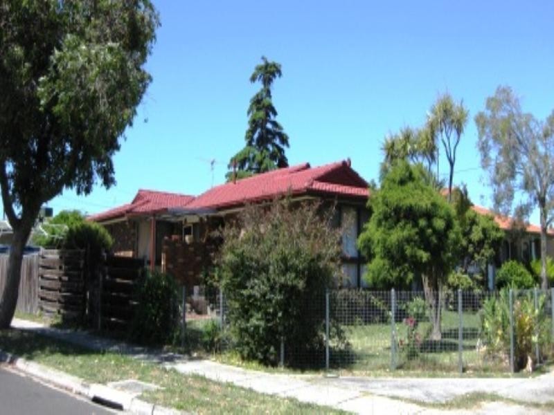 1 Silverdale Court, Springvale South VIC 3172