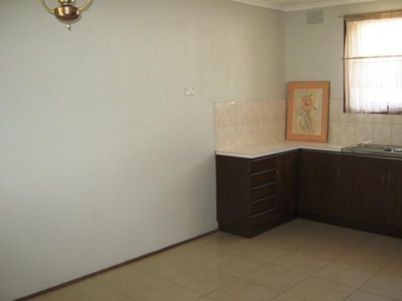 1 Silverdale Court, Springvale South VIC 3172