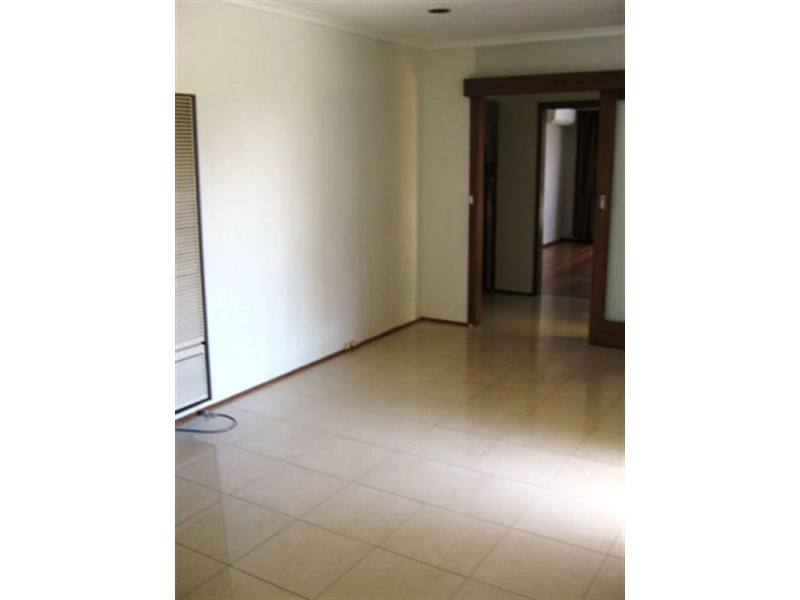 1 Silverdale Court, Springvale South VIC 3172