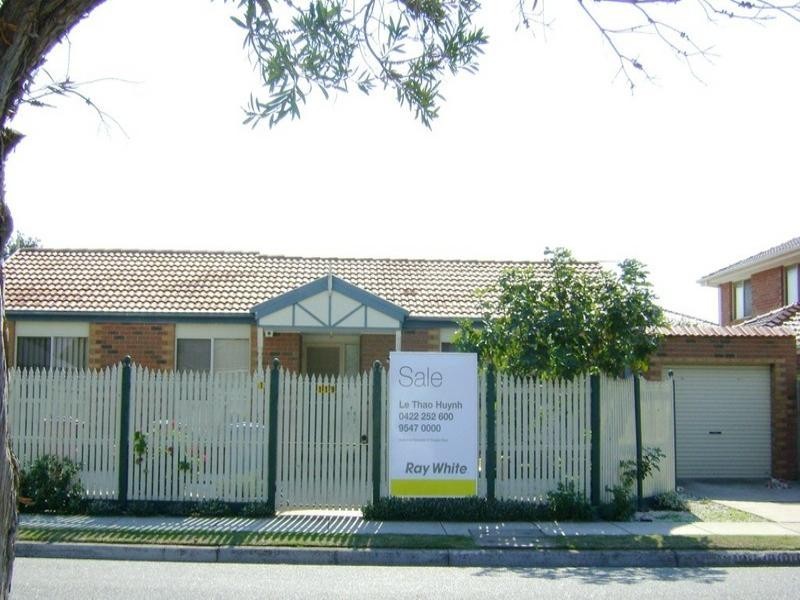 1/119 Athol Road, Springvale South VIC 3172