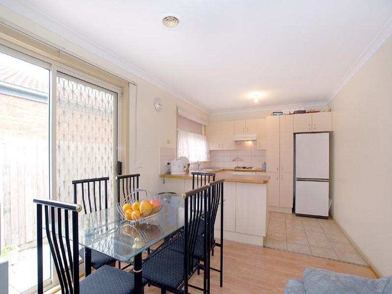 1/119 Athol Road, Springvale South VIC 3172