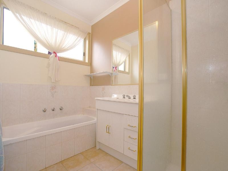 1/119 Athol Road, Springvale South VIC 3172