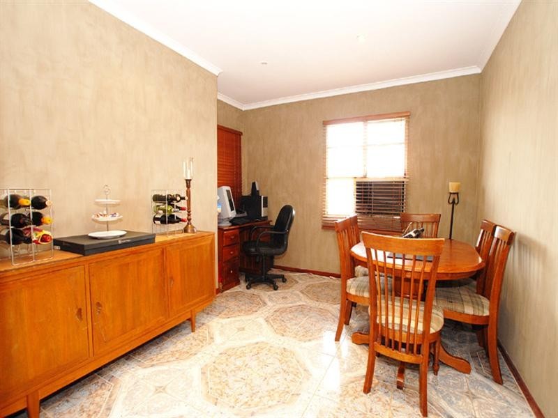 19 Chifley Crescent, Dandenong North VIC 3175